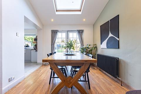 4 bedroom semi-detached house for sale, Greensted Road, Loughton, IG10