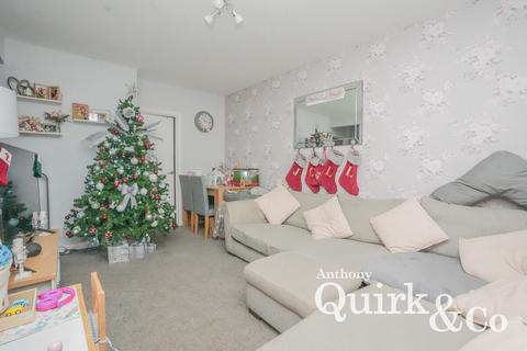 2 bedroom bungalow for sale, Maurice Road, Canvey Island, SS8