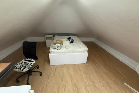 undefined, Bristol Road, Selly Oak B29