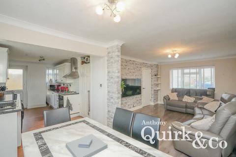 3 bedroom semi-detached house for sale, West Crescent, Canvey Island, SS8