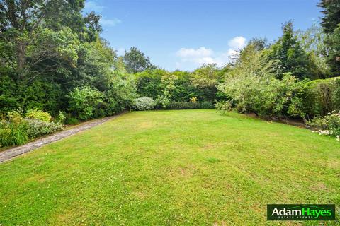 5 bedroom semi-detached house for sale, Lyttelton Road, London N2
