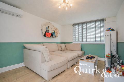 3 bedroom end of terrace house for sale, Second Avenue, Canvey Island, SS8