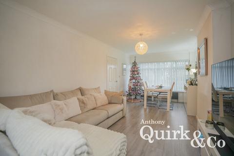 3 bedroom detached house for sale, Furtherwick Road, Canvey Island, SS8