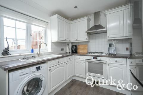 4 bedroom detached house for sale, Haven Quays, Canvey Island, SS8