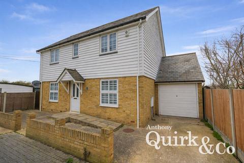 4 bedroom detached house for sale, Haven Quays, Canvey Island, SS8
