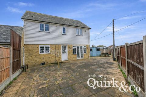 4 bedroom detached house for sale, Haven Quays, Canvey Island, SS8