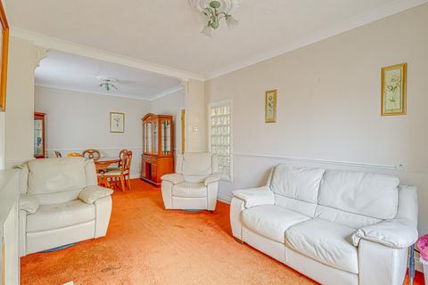2 bedroom semi-detached bungalow for sale, Danescroft Drive, Leigh-on-sea, SS9