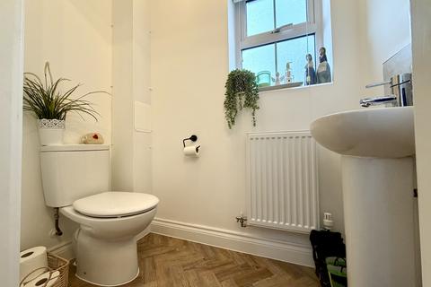 3 bedroom semi-detached house for sale, Trefechan CF48