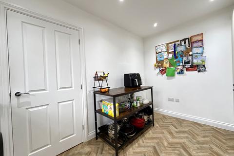 3 bedroom semi-detached house for sale, Trefechan CF48
