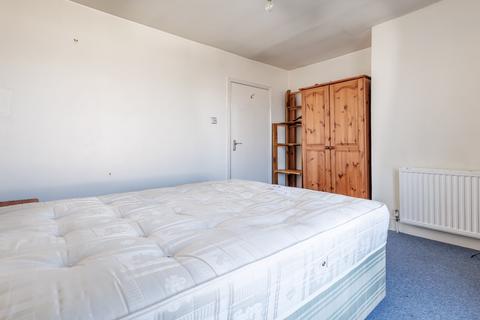 3 bedroom apartment for sale, Graham Road, Hackney, E8