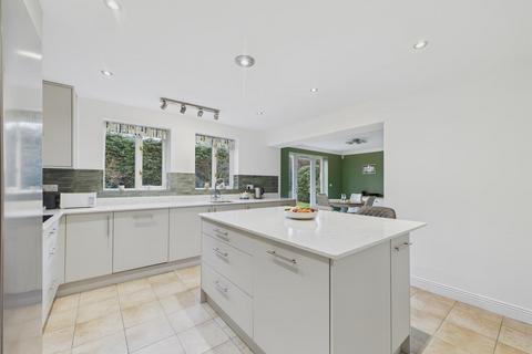 4 bedroom detached house for sale, Millers Croft, Malvern