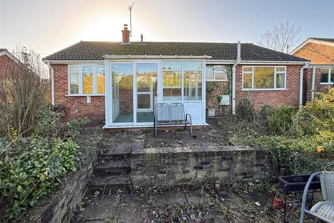3 bedroom detached bungalow for sale, Geneva Avenue, Malvern
