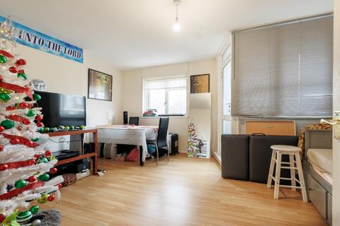 3 bedroom maisonette for sale, Stepney Green, London, E1