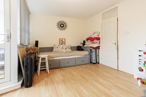 3 bedroom maisonette for sale, Stepney Green, London, E1
