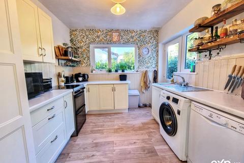 undefined, Weavers Way, Newton Abbot TQ12