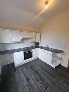 2 bedroom apartment to rent, Barclay Road, Smethwick, B67 5JZ