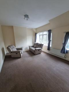 2 bedroom apartment to rent, Barclay Road, Smethwick, B67 5JZ