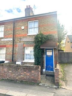 3 bedroom end of terrace house for sale, Maudesville Cottages Ealing London W7
