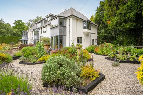 6 bedroom detached house for sale, St. Anns Hill Road, Chertsey, KT16