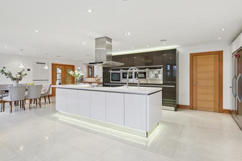 6 bedroom detached house for sale, St. Anns Hill Road, Chertsey, KT16