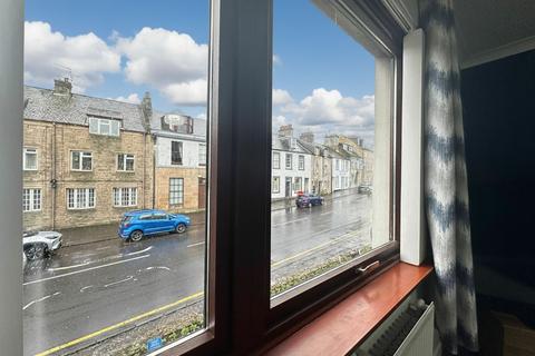 2 bedroom flat for sale, High Street, Linlithgow EH49
