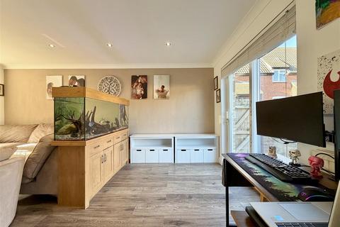 2 bedroom terraced house for sale, Hester Place, Burnham-On-Crouch