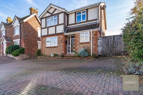 4 bedroom detached house for sale, New Hythe Lane, Larkfield, ME20