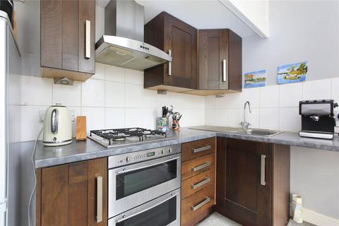 1 bedroom flat to rent, Crockerton Road, London SW17