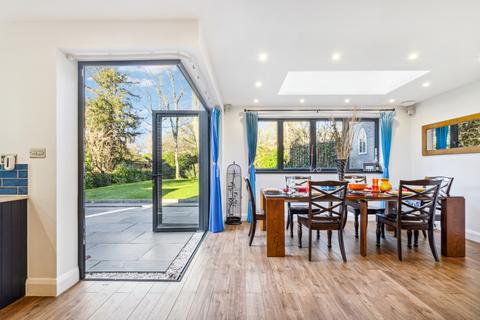 undefined, Hollies Close, Norwood Grove SW16