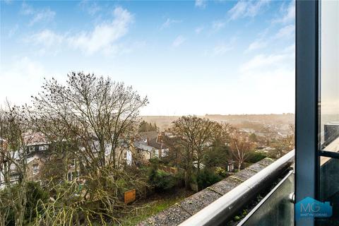 2 bedroom penthouse for sale, Hadley Road, Barnet, EN5