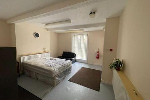 Healthcare facility for sale, 19 Greenhead Rd Huddersfield HD1 4EN