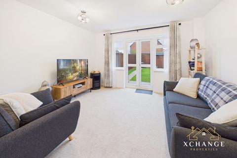 2 bedroom terraced house for sale, Walsingham Drive, Nuneaton CV10