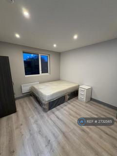 1 bedroom in a house share to rent, Vincent Gardens, Sheerness, ME12