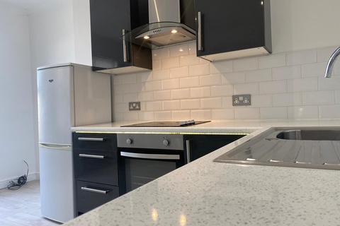 2 bedroom flat to rent, Picton Road, Wavertree L15