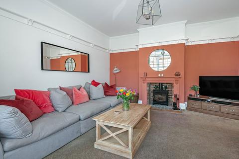 4 bedroom detached house for sale, Anlaby Park Road North, Hull HU4