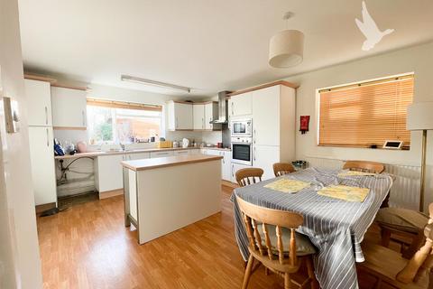 5 bedroom detached house for sale, Grange Road, Wickham Bishops