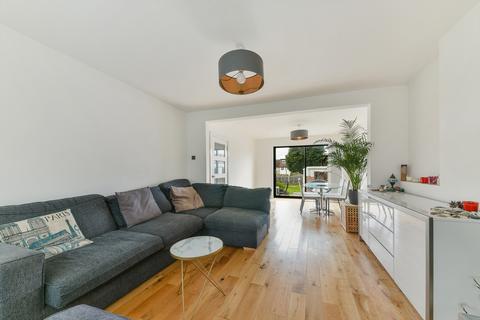 undefined, Shaldon Drive, SM4