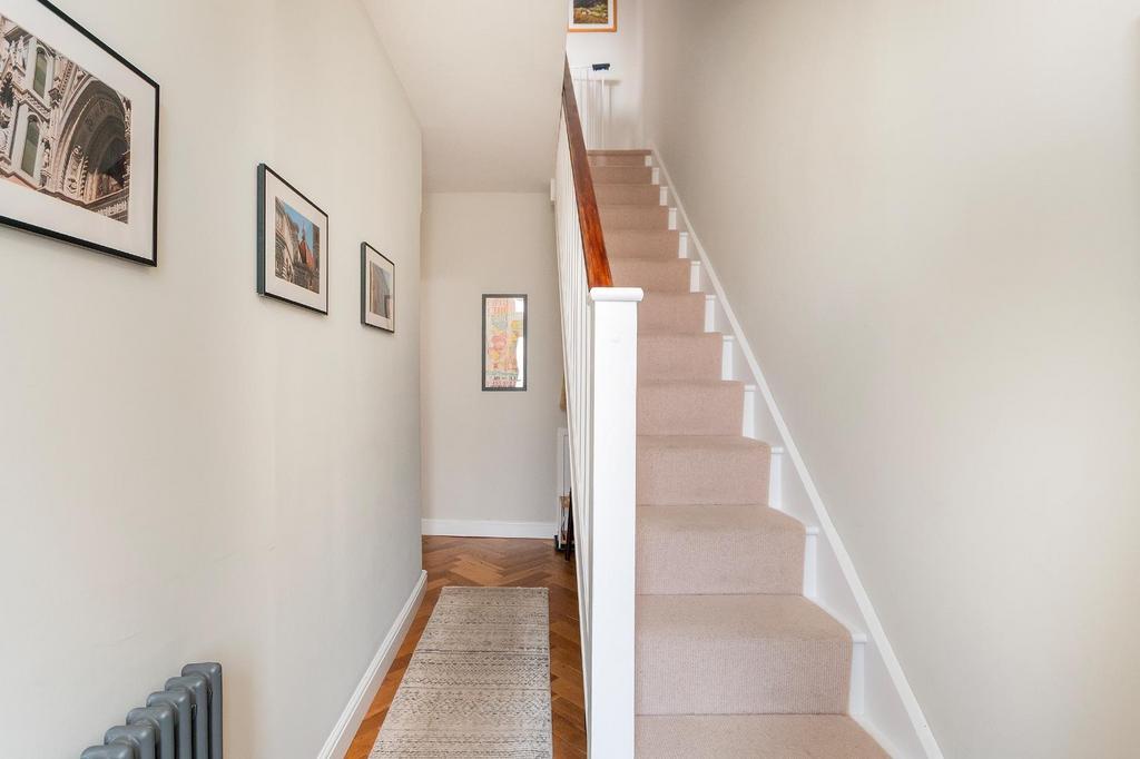 1 U1 SRBN - Hallway B.jpg
