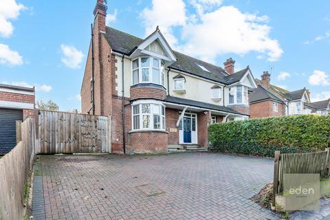 undefined, College Road, Maidstone, ME15