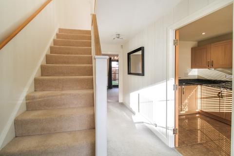 4 bedroom end of terrace house for sale, Pond Road,  Farnborough , GU14