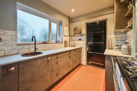 3 bedroom semi-detached house for sale, Helmdon Road, Wappenham, Towcester, Northamptonshire, NN12