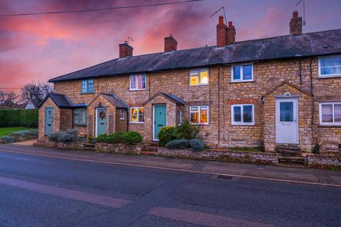 High Street, Whittlebury, Northamptonshire, NN12