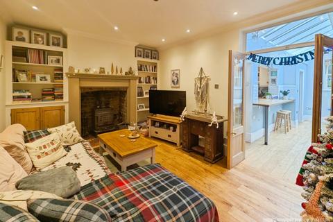 undefined, Queens Walk, Stamford, Lincs