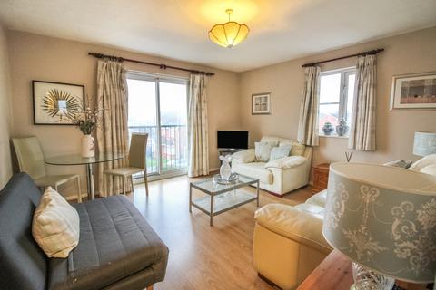 1 bedroom apartment for sale, Corfe Way,  Farnborough , GU14