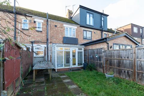 3 bedroom terraced house for sale, Wilton Road