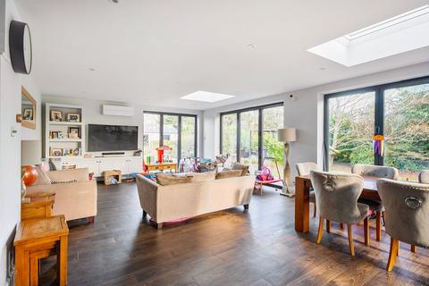 6 bedroom detached house for sale, Landscape Road, Warlingham CR6