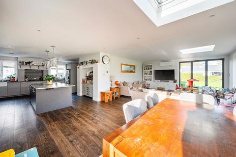 6 bedroom detached house for sale, Landscape Road, Warlingham CR6