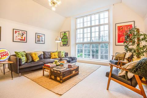 4 bedroom semi-detached house for sale, New Hythe Lane, Larkfield, ME20