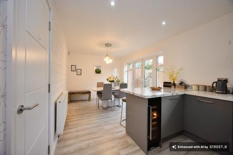 4 bedroom detached house for sale, Amisse Drive, Snodland, ME6