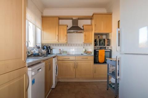 undefined, Grangemoor Court, Cardiff CF11